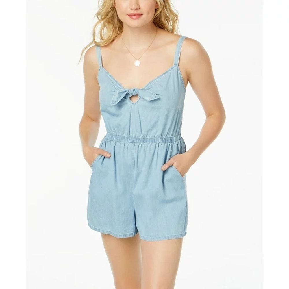 As U Wish Chambray Denim Cotton Tie Front Romper in Sky Blue Small